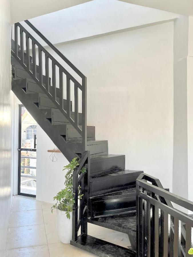 New Modern Home Near Airport, Beach And Fast Wi-Fi Sudtungan Exterior foto